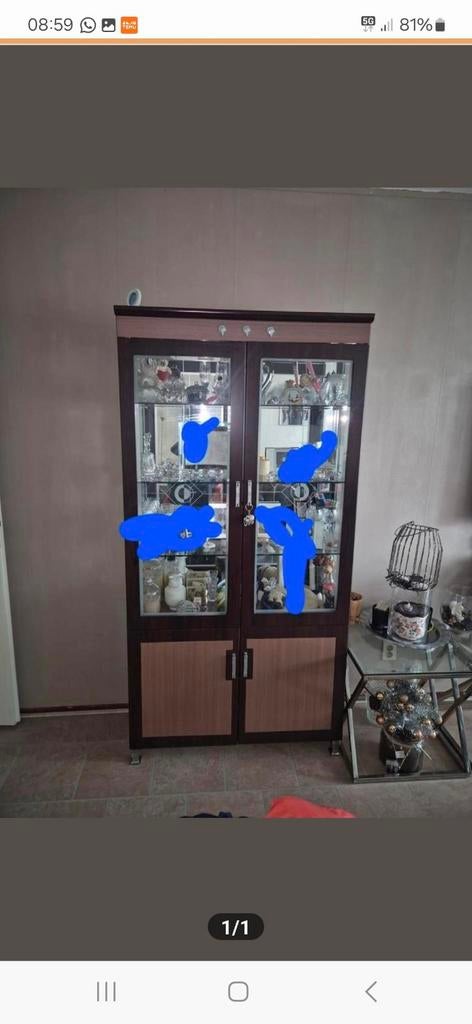 Glazen vitrinekast met houten accenten, Huis en Inrichting, Kasten | Vitrinekasten, Ophalen, 100 tot 150 cm, Glas, Modern klassiek