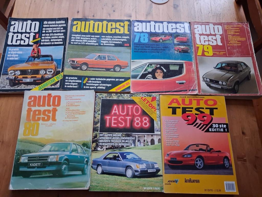Autotest jaarboeken, 5 euro per stuk., Boeken, Auto's | Boeken, Ophalen of Verzenden, Gelezen