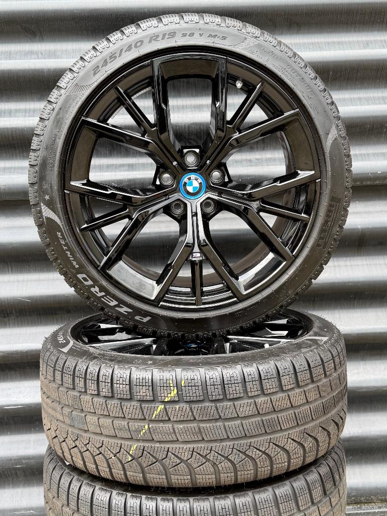 19” Orig zgan Styling 845M Bmw G30 G31 velgen Winterbanden, Auto-onderdelen, Banden en Velgen, 19 inch, Band(en), Gebruikt, 245 mm