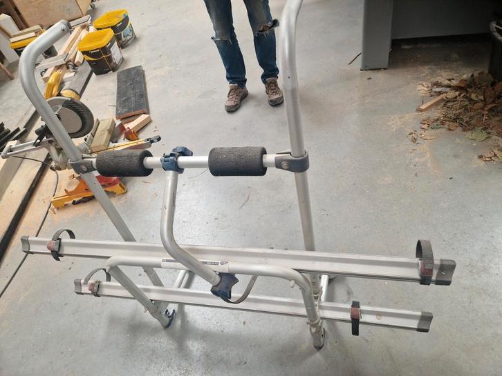 Fietsenrek voor op camper of caravan, Fietsen en Brommers, Fietsaccessoires | Fietsenrekken, Zo goed als nieuw, Ophalen