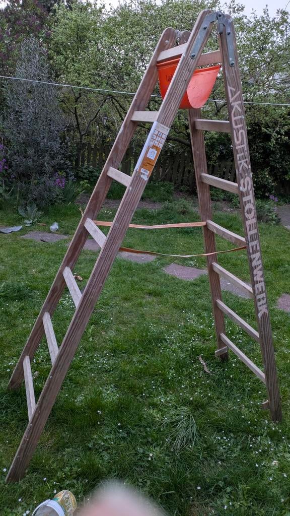 Uitklapbare houten trap/ladder, Doe-het-zelf en Verbouw, Ladders en Trappen, Ophalen of Verzenden, 2 tot 4 meter