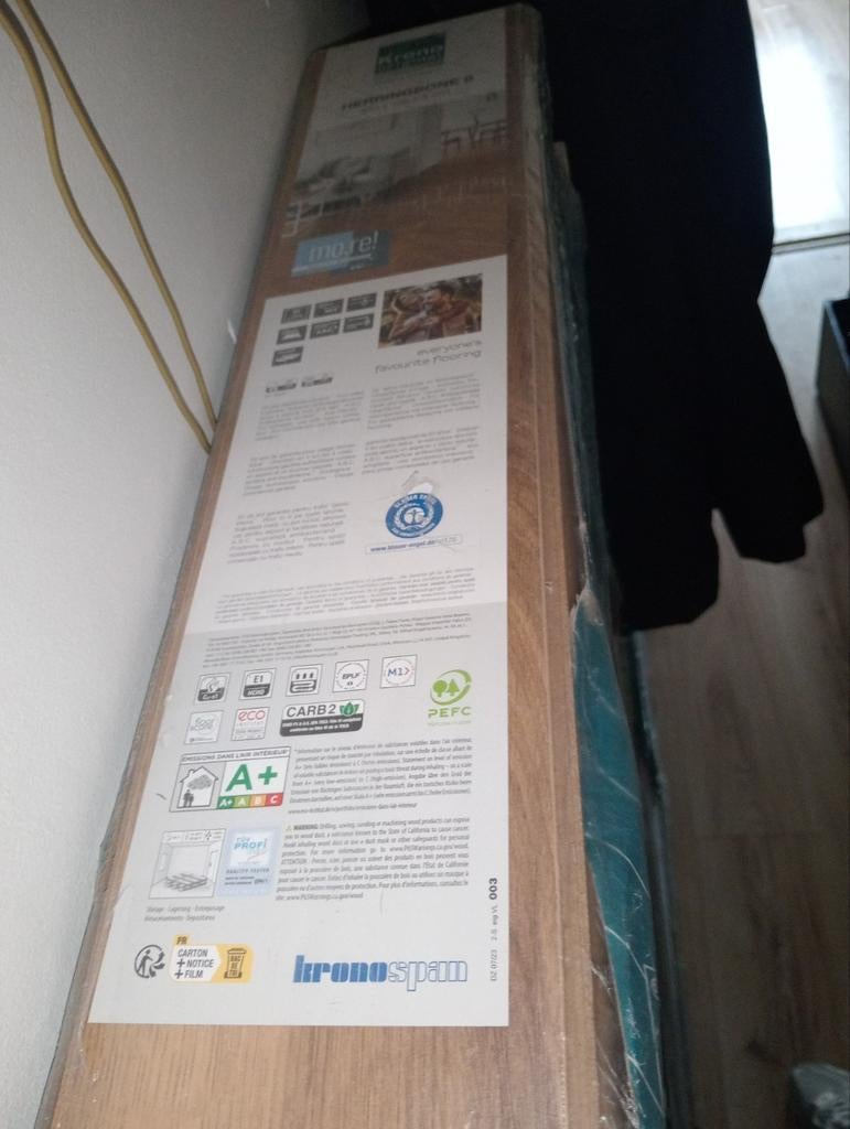 Nieuw laminaat, 22 pakken, 17.06 m², Ophalen of Verzenden