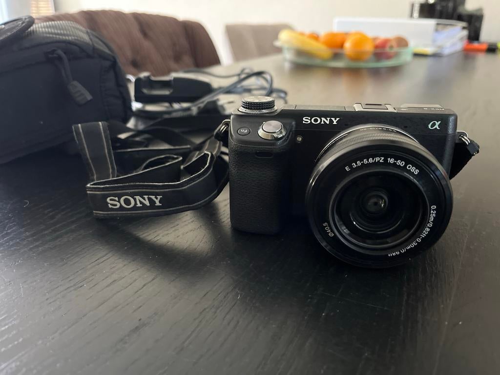 Sony NEX-6 camera 16.1 MP met zoomlens, Gebruikt, Compact, Ophalen of Verzenden, 4 t/m 7 keer
