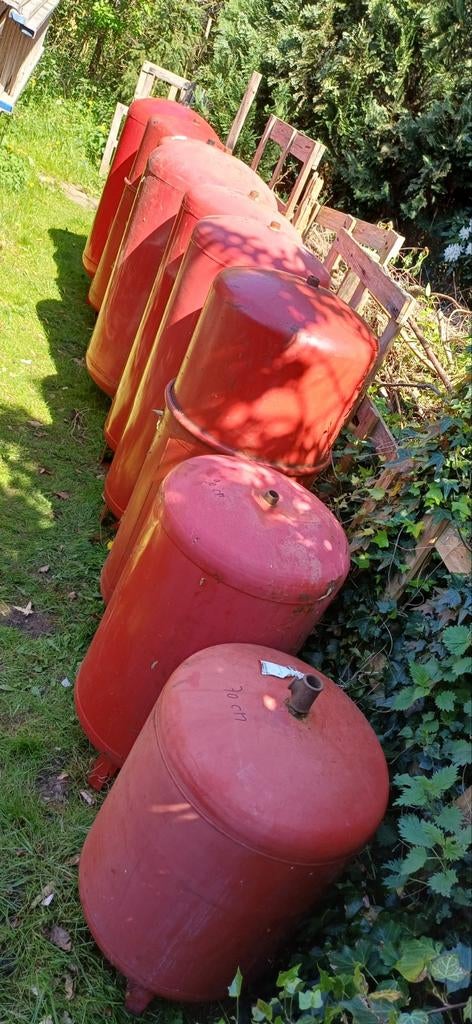 Oude expansievaten - diverse maten, Ophalen of Verzenden, Gebruikt, Overige typen