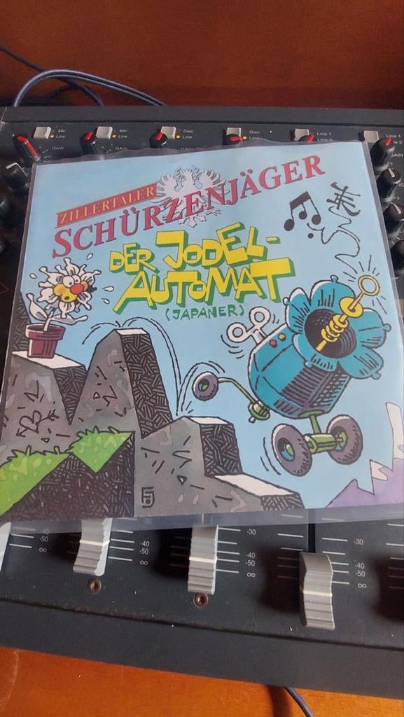 Zillertaler Schürzenjäger - Der Jodel-Automat (Japaner), Gebruikt, 7 inch, 1980 - 1989, Ophalen of Verzenden
