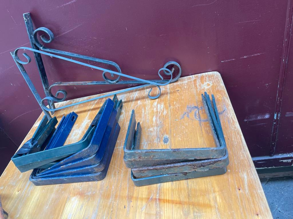 Ophangbeugel bloembakken, Tuin en Terras, Bloembakken en Plantenbakken, Ophalen of Verzenden, Rond, Kunststof, Minder dan 30 cm