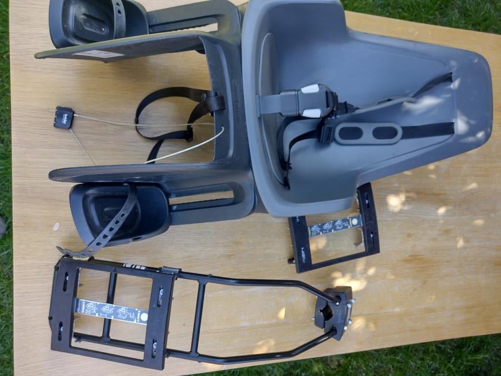 Bobike Exclusive Tour Fietszitje Achter met Dragers, Fietsen en Brommers, Achterzitje, Bobike, Ophalen, 15 t/m 25 kg