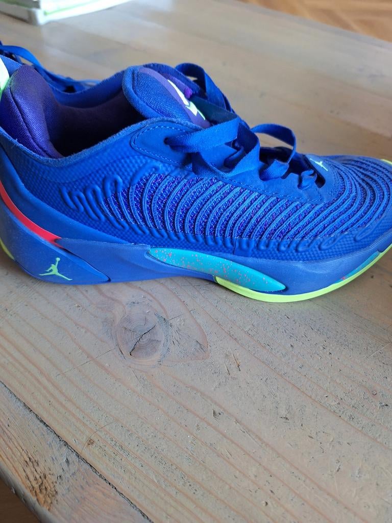 Jordan Luka 1 Schoenen Basketbal, Ophalen of Verzenden, Zo goed als nieuw, Schoenen
