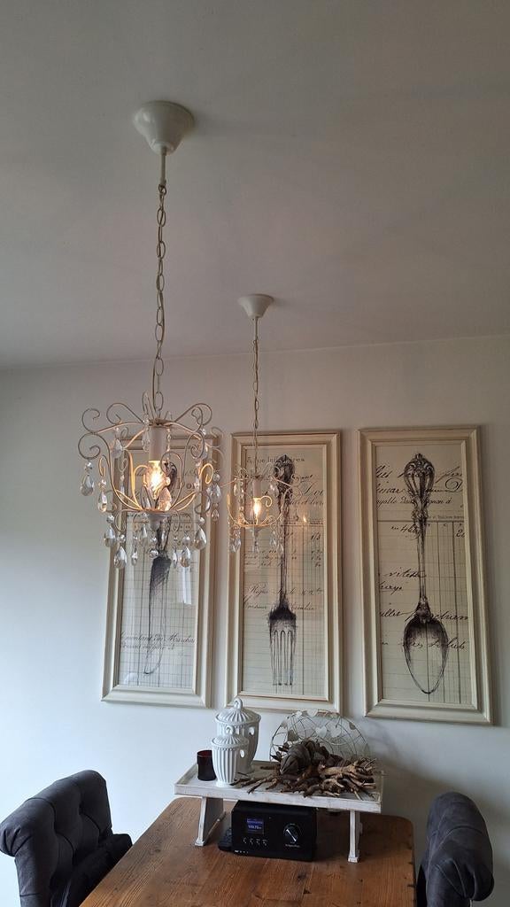 2 Brocante Landelijke Hanglampen met Kristallen, Ophalen, Gebruikt, 50 tot 75 cm, Glas