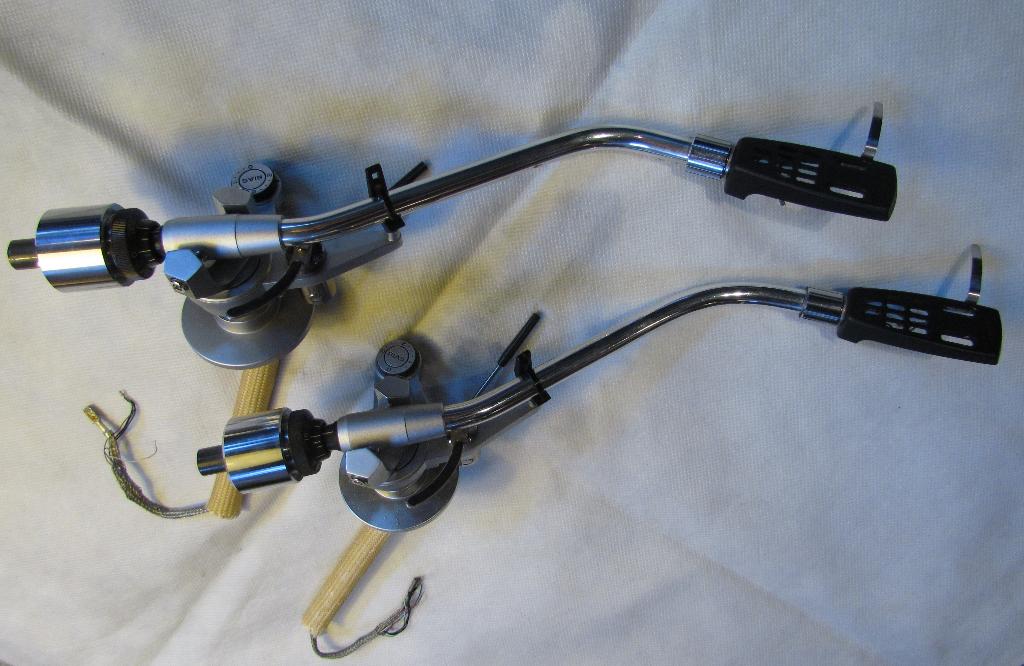 Sansui vintage toonarm (2 stuks izgst), Ophalen, Gebruikt, Platenspeler-onderdeel, Overige merken