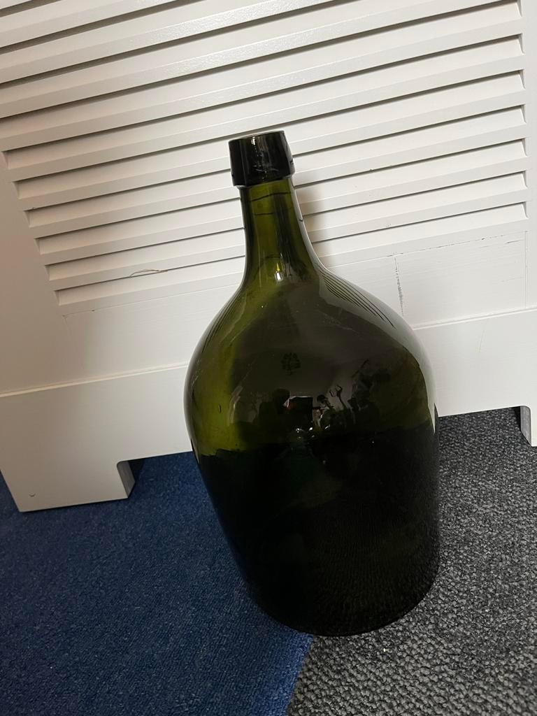 Groene fles / vaas, Ophalen