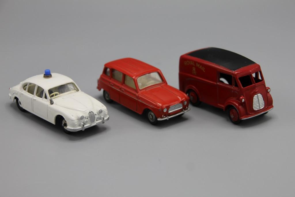 Setje 2: Dinky Toys Gerestaureerde modellen, Ophalen of Verzenden, Gebruikt, Auto, Dinky Toys