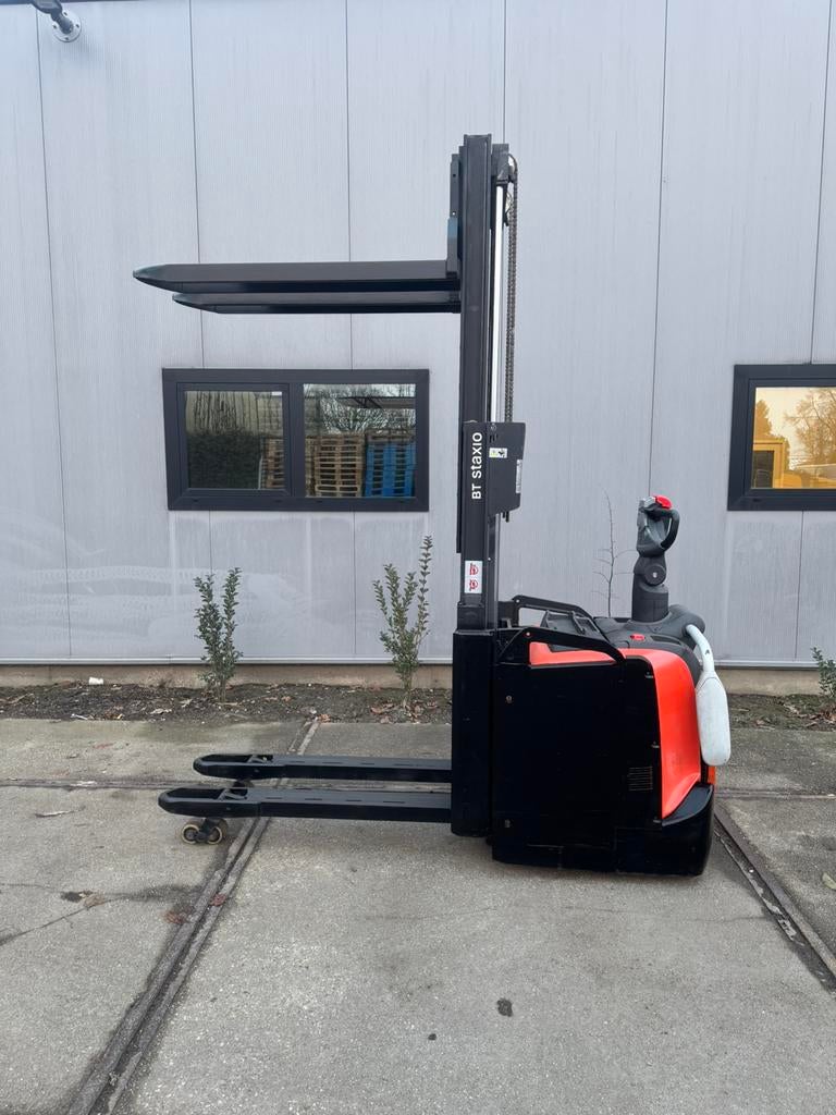 BT Toyota elektrische palletwagen stapelaar 2000 kg, Ophalen, Gebruikt