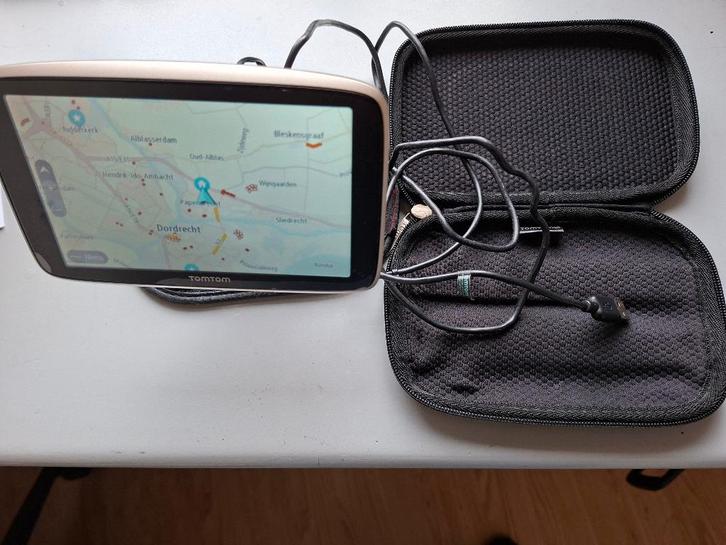 TomTom Go 5200 met toebehoren, Auto diversen, Autonavigatie, Zo goed als nieuw, Ophalen