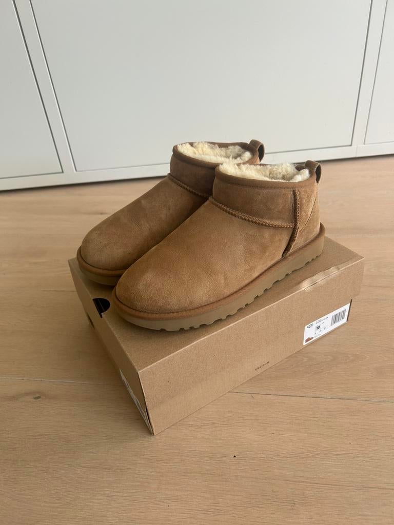 Uggs ultra mini maat 41 Chestnut, Bruin, Lage of Enkellaarzen, Ophalen of Verzenden, Zo goed als nieuw