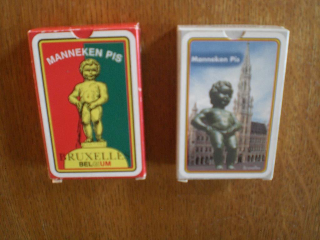 2paar  speelkaarten Brussel Manneke Pis, Ophalen of Verzenden, Zo goed als nieuw, Joker(s)