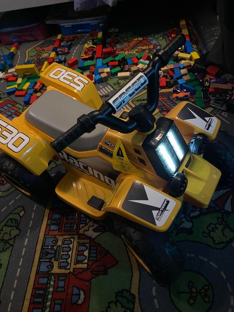 Kinderquad geel - nieuw (18-36 maanden), Ophalen of Verzenden, Nieuw, Overige typen