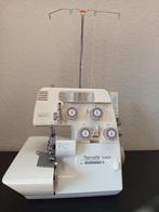 Bernette for Bernina lockmachine. Nieuwstaat!, Hobby en Vrije tijd, Naaimachines en Toebehoren, Ophalen, Zo goed als nieuw, Lockmachine