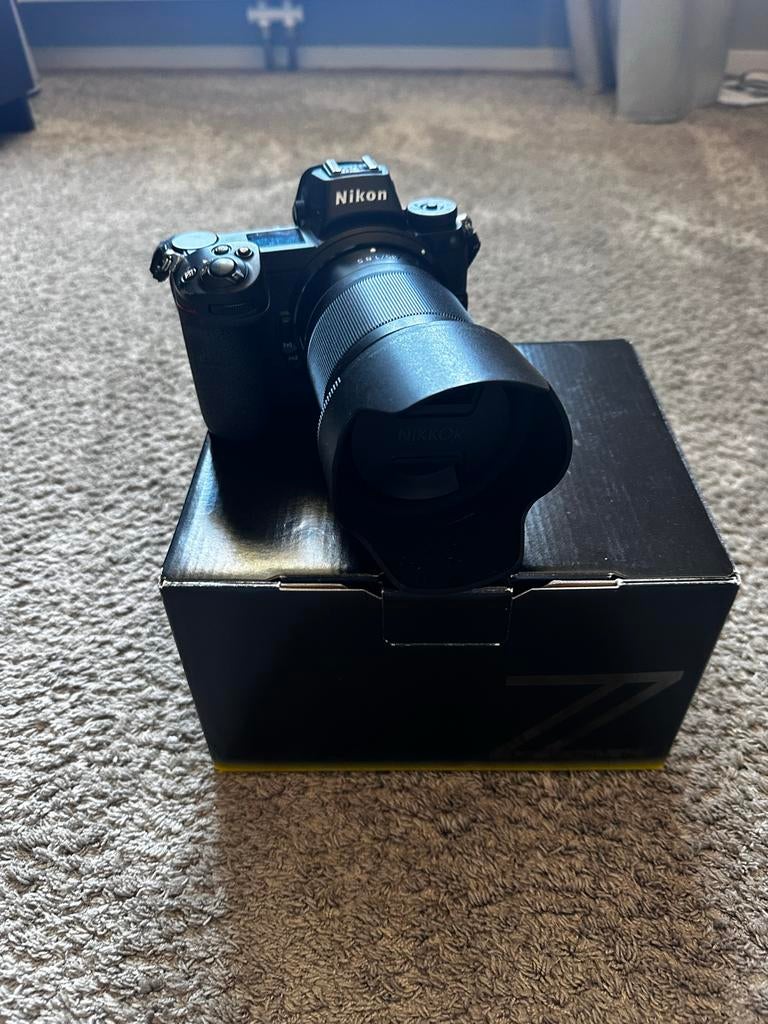 Nikon Z6 full-frame systeemcamera met 35mm f/1.8 lens, Spiegelreflex, Ophalen of Verzenden, Zo goed als nieuw, Nikon