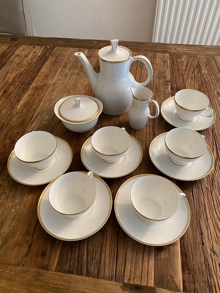 Koffie/theeserviesje, 6 delig, wit met gouden randje, Ophalen