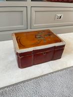Vintage Japanse Gelakte houten doosje, Ophalen of Verzenden, Zo goed als nieuw, Minder dan 50 cm, Minder dan 50 cm
