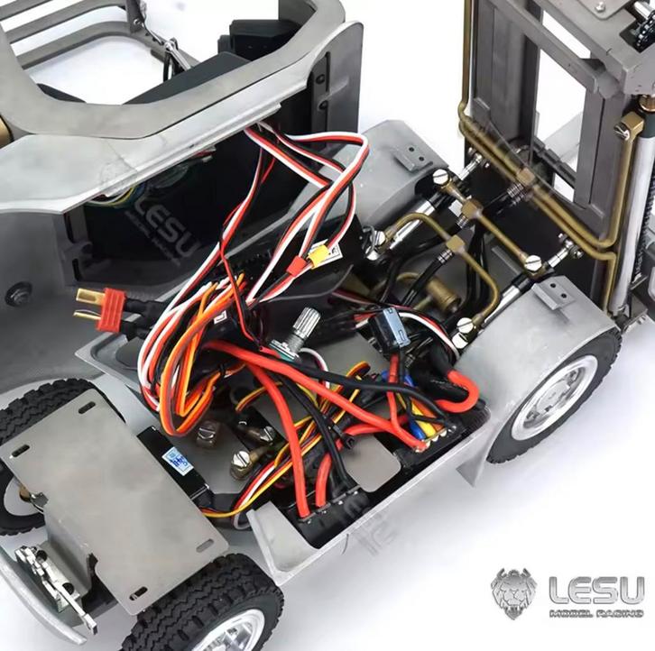 Lesu RC heftruck 1/14 BouwKit, Hobby en Vrije tijd, Modelbouw | Radiografisch | Overige, Zo goed als nieuw, Ophalen of Verzenden