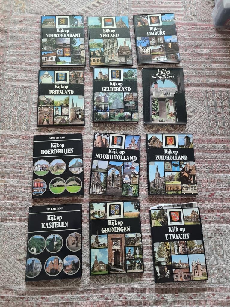 Kijk op... serie boeken (11 stuks), Ophalen