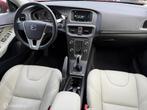 Volvo V40 2.0 T2 Momentum LEER / NAVI, Auto's, Voorwielaandrijving, Gebruikt, 4 cilinders, Start-stop-systeem