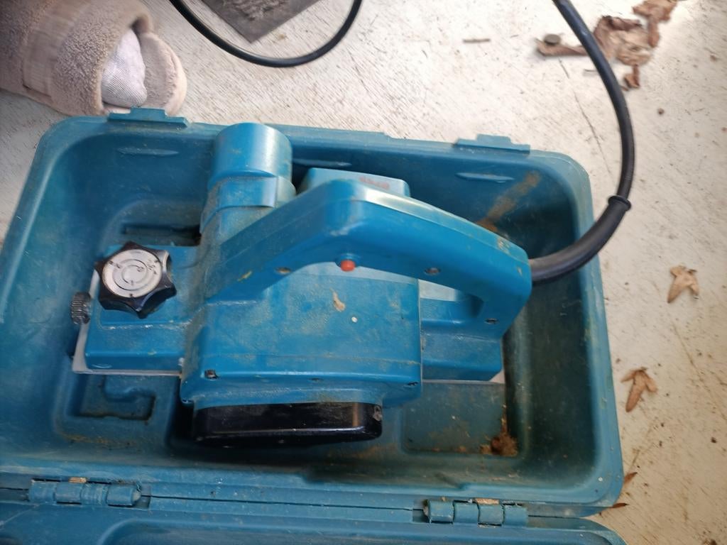 Makita 1923H schaafmachine, Gebruikt, 70 mm of meer, Ophalen of Verzenden, Makita