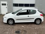 Peugeot 206 + 1.1 XR, Auto's, Peugeot, Voorwielaandrijving, Gebruikt, 31 €/maand, 4 cilinders
