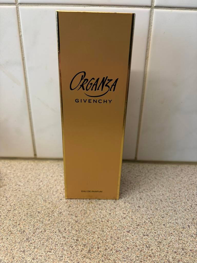 Givenchy organza, Sieraden, Tassen en Uiterlijk, Uiterlijk | Parfum, Ophalen of Verzenden, Zo goed als nieuw
