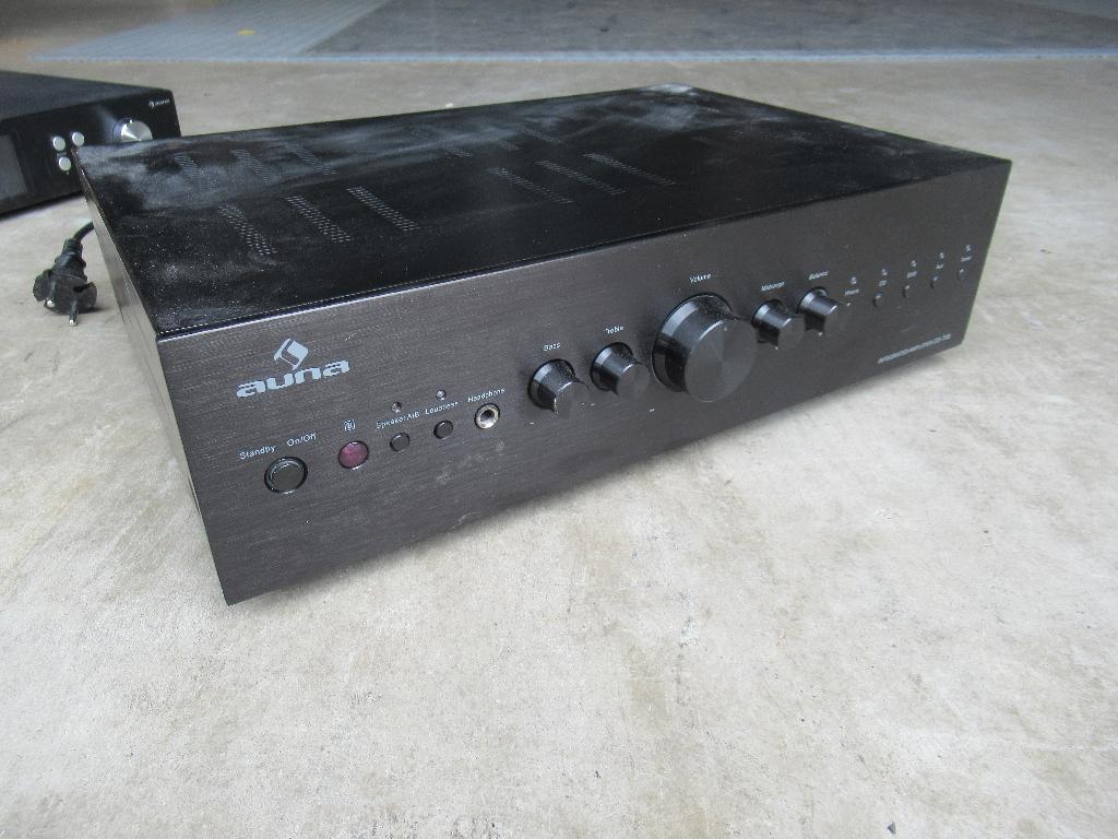 3133 ;versterker ; auna cd-708 ;, Audio, Tv en Foto, Versterkers en Receivers, Overige merken, Gebruikt, Ophalen of Verzenden