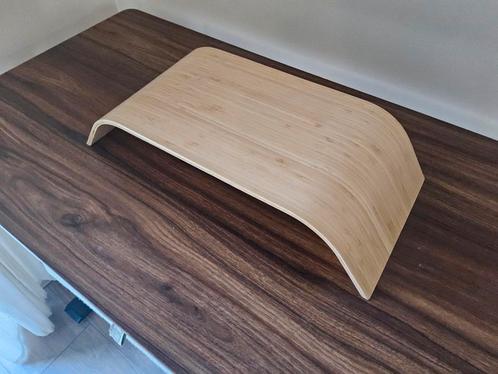 IKEA SIGFINN Monitorstandaard – Bamboe, Computers en Software, Laptopstandaarden, Zo goed als nieuw, Ophalen