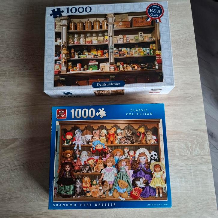 2 Legpuzzels 1000 stukjes - De Kruidenier & Poppenkast, Hobby en Vrije tijd, Denksport en Puzzels, Zo goed als nieuw, Legpuzzel