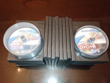 Lege DVD en CD-R Philips + hoesjes 