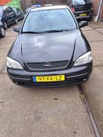 Opel Astra 1.6 I AUT 2000 Zwart, Auto's, Stof, 74 pk, 4 cilinders, Zwart