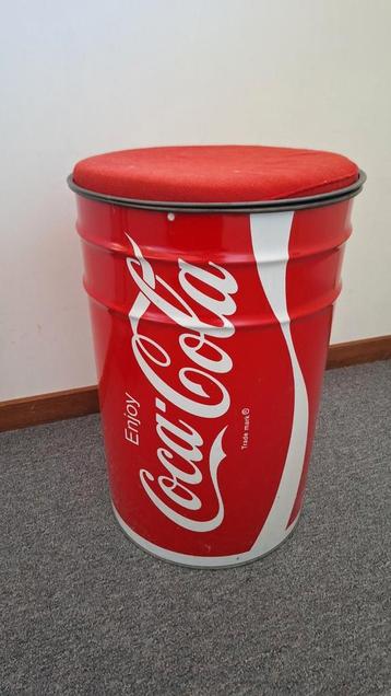 Coca Cola krukje beschikbaar voor biedingen