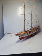 Te koop de Danmark van hout € 130  bieden mag ook, Hobby en Vrije tijd, Modelbouw | Boten en Schepen, Ophalen