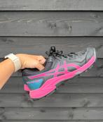 Asics hockeyschoenen, Ophalen of Verzenden, Zo goed als nieuw, Schoenen