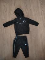 Zwarte Nike Baby Trainingspak Maat 62-68, Ophalen of Verzenden, Zo goed als nieuw, Nike, Jongetje of Meisje