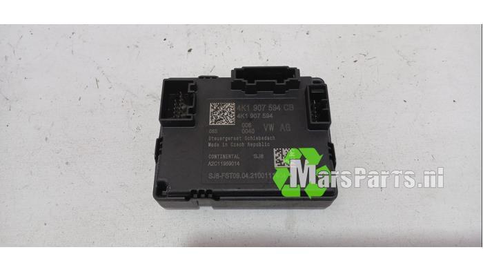 Regeleenheid schuifdak van een Cupra Leon, Auto-onderdelen, Carrosserie en Plaatwerk, Seat, Gebruikt, 3 maanden garantie, Ophalen of Verzenden