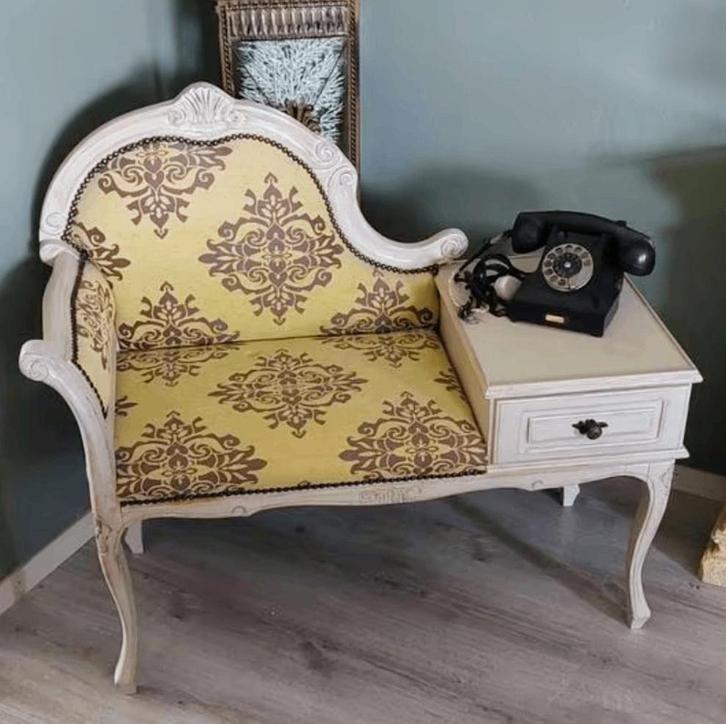 Leuk brocante telefoonbankje, Antiek en Kunst, Curiosa en Brocante, Ophalen