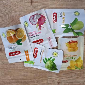Gedroogd fruit beschikbaar voor biedingen