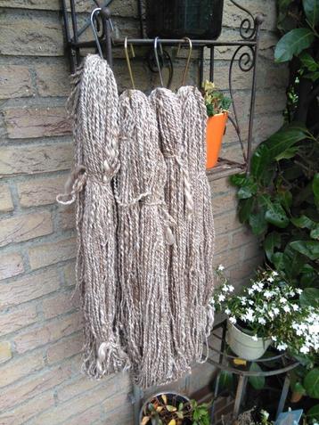 Kameel, Alpaca, Zijde, Merino mix, wol handgesponnen