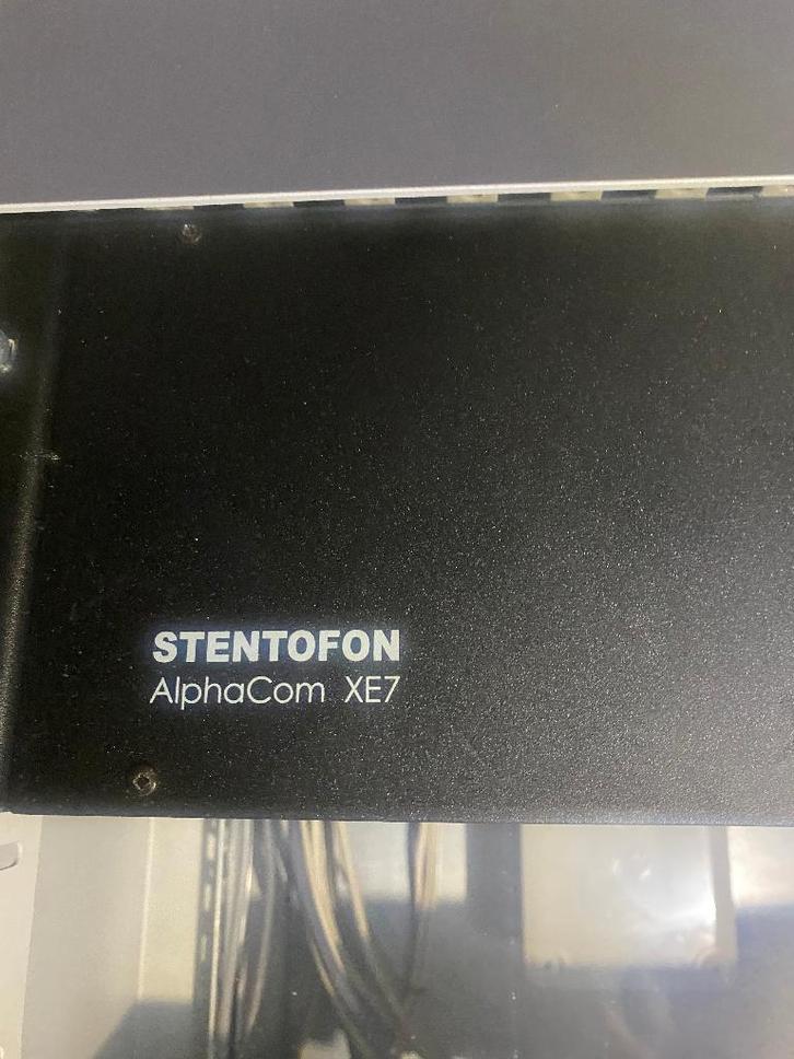 versterker intercom Stentofon AlphaCom XE7, Audio, Tv en Foto, Versterkers en Receivers, 120 watt of meer, Overige merken, Ophalen of Verzenden