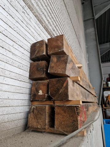 houten balken 3 meter 100x100 beschikbaar voor biedingen