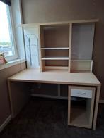ruim Ikea Bureau met opbouw en veel opbergruimte, Ophalen
