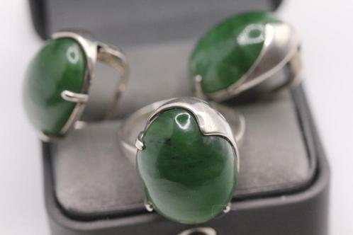 sieraden set zilver 925 ring oorbellen met nefriet, Sieraden, Tassen en Uiterlijk, Ringen, Zo goed als nieuw, Dame, 18 tot 19