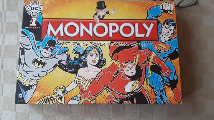 bordspel 2014 Monopoly DC Comics origina Monopolie fraai, Hobby en Vrije tijd, Gezelschapsspellen | Bordspellen, Zo goed als nieuw