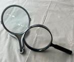 Twee vergrootglazen een met steun en een met standaard kan, Hobby en Vrije tijd, Ophalen of Verzenden, Gebruikt, Vergrootglas of Loep